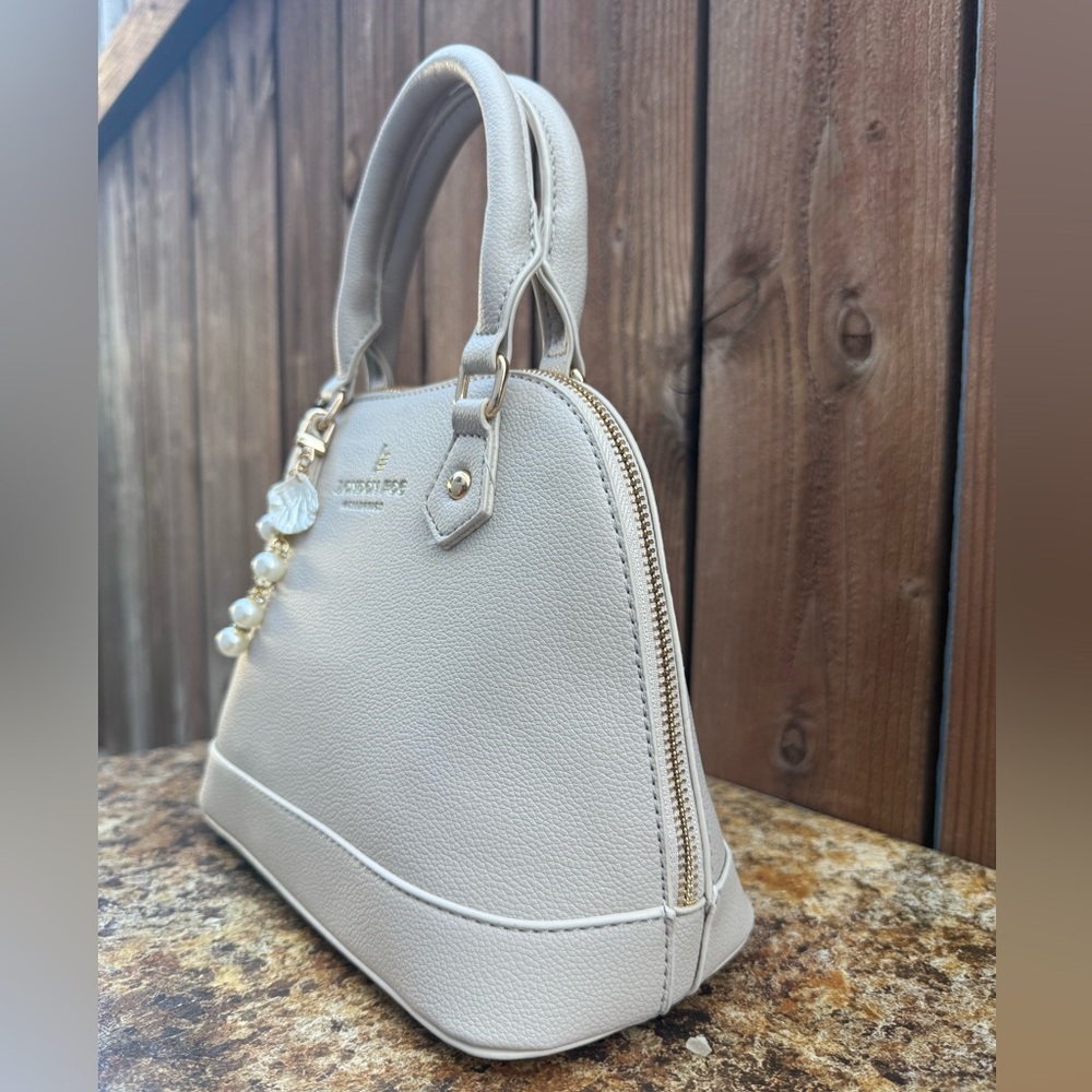 London Fog Cream EVE Dome Satchel - Picture 2 of 16